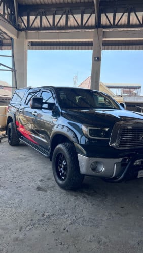 ខ្ញុំត្រូវការលក់ឡាន ម៉ាក់ Toyota Tundra ផលិតឆ្នាំ2007