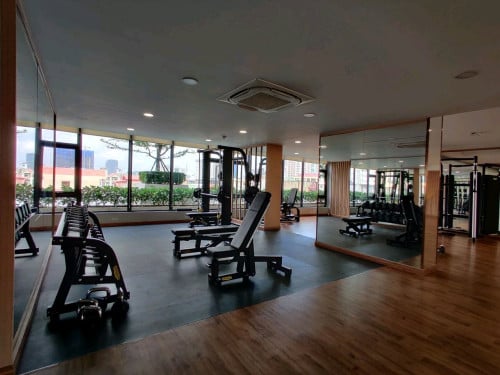 2 Bedroom Condo for Rent The Park Land TK