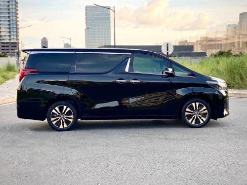 2020 Toyota Alphard Exclusive Lounge v6 Russia