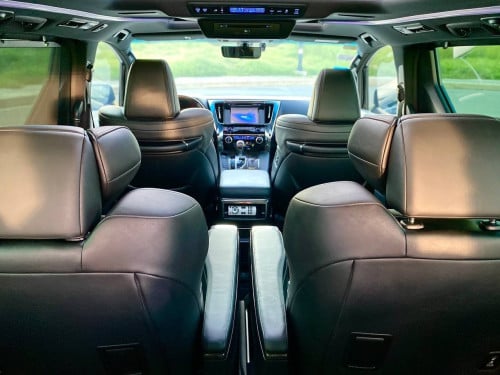 2020 Toyota Alphard Exclusive Lounge v6 Russia