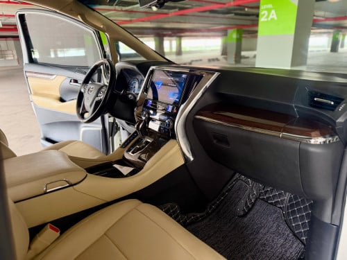 Alphard 2018 Full Option freeដកលេខ 2CK free កាត់ឈ្មោះជូន