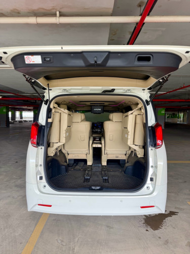 Alphard 2018 Full Option freeដកលេខ 2CK free កាត់ឈ្មោះជូន
