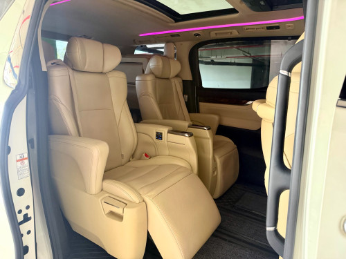 Alphard 2018 Full Option freeដកលេខ 2CK free កាត់ឈ្មោះជូន