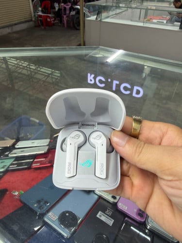Asus ROG CETRA TRUE WIRELESS White , Condition 99% , ម៉ាស៊ីនសានុំ