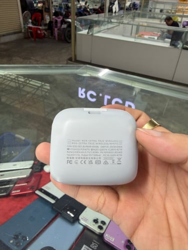 Asus ROG CETRA TRUE WIRELESS White , Condition 99% , ម៉ាស៊ីនសានុំ
