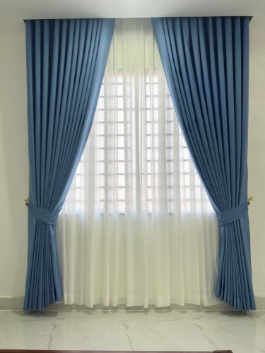 Curtains and windows blinds