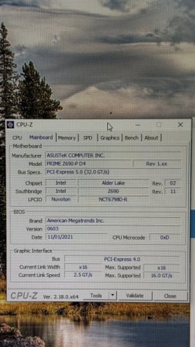 Desktop Sale: NVIDIA GeForce RTX 3090 (24 GB), RAM  64.0 GB, 12th Gen Intel(R) i9-12900K