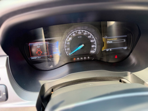 FORD Ranger 2021 XLT ម៉ាសុីន​2.2ប៉ុងពីរ ទឹកថ្នាំសុីនមួយជុំ ម្ចាស់​ដើម​ទី​មួយ​ ប្រេី​បាន​3មុឺនគីឡូជាង