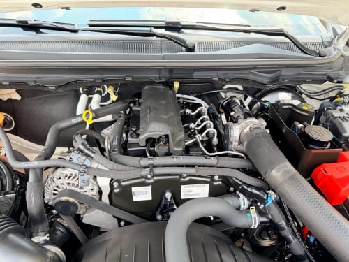 FORD XLT 2021 2.2 ប៉ុងពីរ​ ម្ចាស់ដេីម​ទីមួយ​ ទឹកថ្នាំសុីនមួយជុំ​ ប្រេីបាន3មុឺនគីឡូជាង