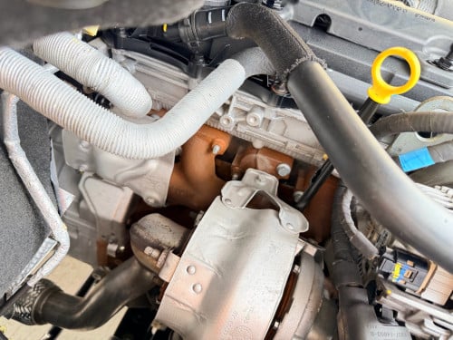 FORD XLT 2021 2.2 ប៉ុងពីរ​ ម្ចាស់ដេីម​ទីមួយ​ ទឹកថ្នាំសុីនមួយជុំ​ ប្រេីបាន3មុឺនគីឡូជាង