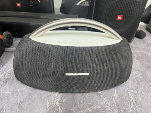 Harman/Kardon Go plus play នៅស្អាតថ្មសំឡេងល្អ