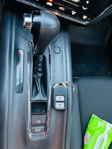 Honda HRV SUV  I-VTEC Econ អេក្រង់​ ថាច់​ស្រ្គីន