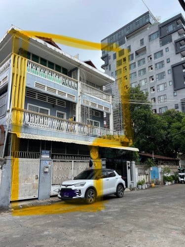 House for Sales including business (RENTAL), 3 floors, close to Tuol Kok market