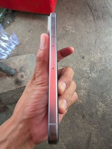 iPhone 16 pro max XA សុំណុំណែន  full box អេក្រង់ដូចរូប