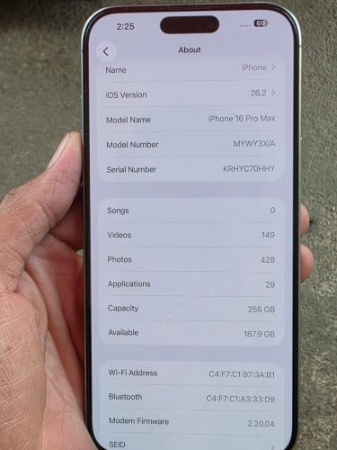 iPhone 16 pro max XA សុំណុំណែន  full box អេក្រង់ដូចរូប