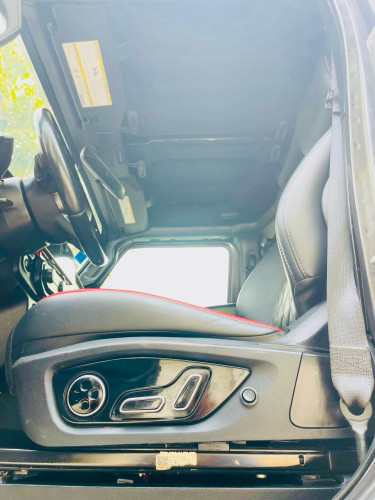 Jeep Wrangler 2020 VIP Sport full កប់​