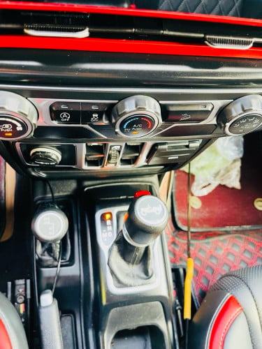Jeep Wrangler 2020 VIP Sport full កប់​