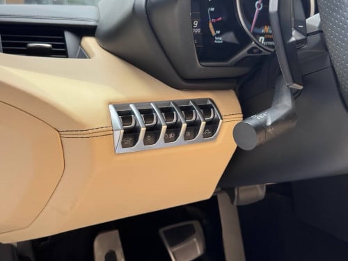 Lamborghini Aventador Roadster 50th Anniversary Arab Spec