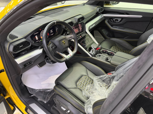 Lamborghini Urus 2019 ប្រភេទ​ក្រដាស​ពន្ធថ្មី​ 7000គីឡូ​