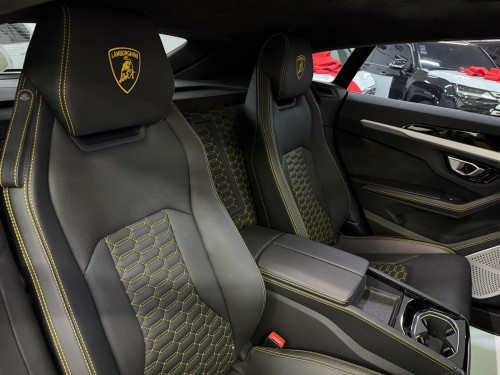 Lamborghini Urus 2019 ប្រភេទ​ក្រដាស​ពន្ធថ្មី​ 7000គីឡូ​