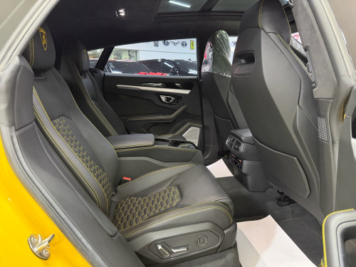 Lamborghini Urus 2019 ប្រភេទ​ក្រដាស​ពន្ធថ្មី​ 7000គីឡូ​