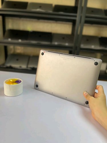 Macbook Year2016-12inch-512GB