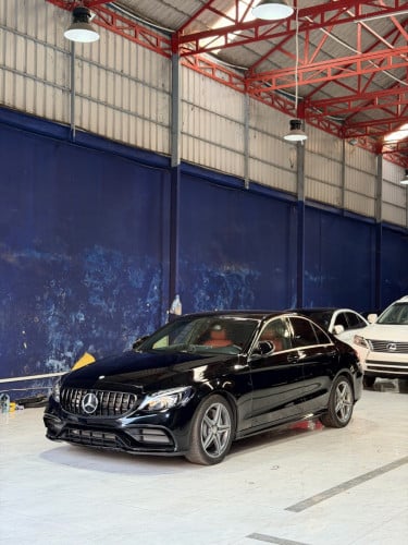 Mercedes Benz C300 AMG Line
