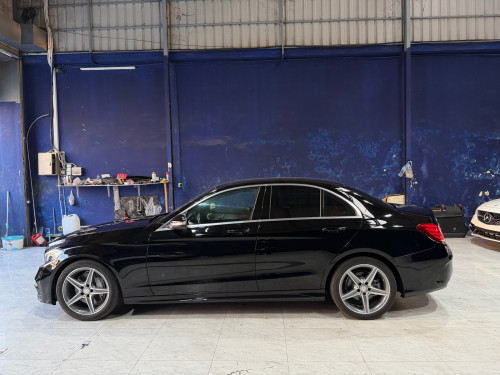 Mercedes Benz C300 AMG Line