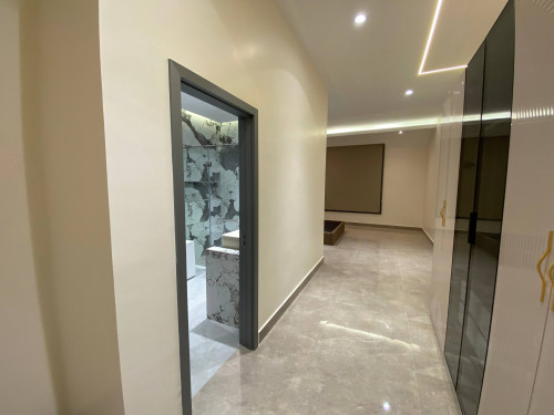 Nice Commercial Showroom For Rent In Toul Kork On busy Raod 2min from TK Avenue