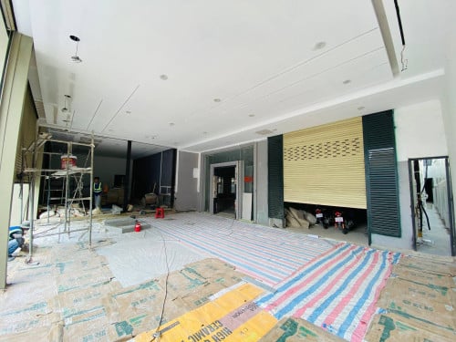 Nice Commercial Showroom For Rent In Toul Kork On busy Raod 2min from TK Avenue