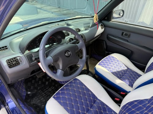 Nissan 2002 ឆ្វេងហ្សុីន លក់ឬវៃដូរ