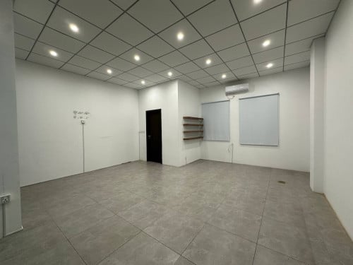 Office room 办公室()
