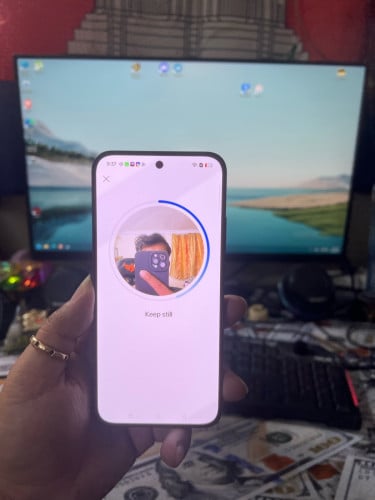 Oppo Reno 14 5G / ram12g+12g / 256g / ក្រុមហ៊ុនសុីម 2 សុំណុំហ្សុីនណែន លក់តំលៃក្រោមទីផ្សារ 265$ ដាច់
