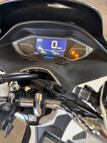 PCX160CC 2024 1624km Japan