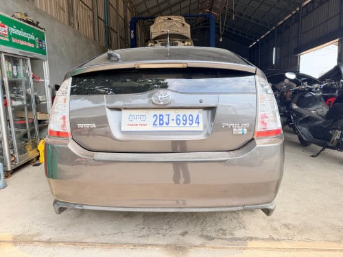 Prius 2008 H-full ឡានស្អាត់លេងហើយ