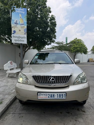 RX330 2004 ប៉ុង 2 Half Full Option