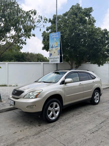 RX330 2004 ប៉ុង 2 Half Full Option