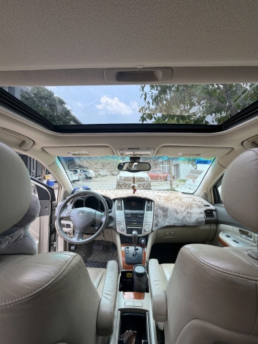 RX330 2004 ប៉ុង 2 Half Full Option