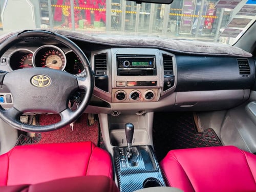 Tacoma ឆ្នាំ២០០៥​ព៌ណប្រាក់ ទ ឡានខ្ចី ម៉ាសុីនខ្ចីណាស់បងប្អូន