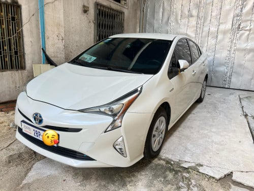 Toyota Prius 2017 (Dubai)