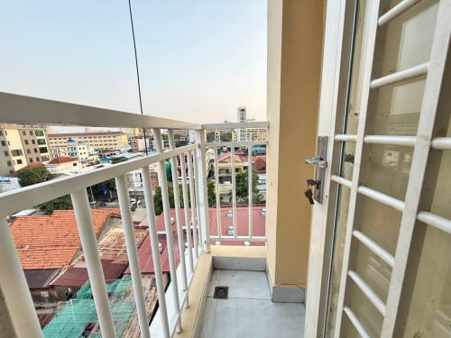 Western 1 Bedroom Apartment for RENT in TK area