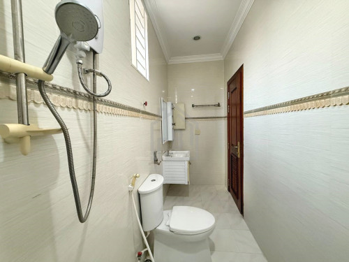 Western 1 Bedroom Apartment for RENT in TK area