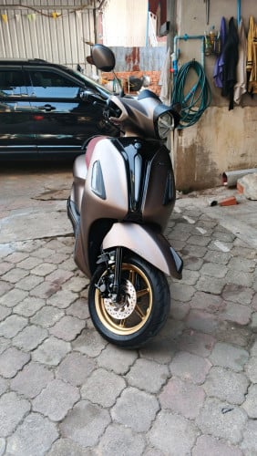 Yamaha grand filano