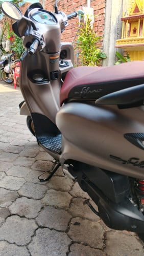 Yamaha grand filano