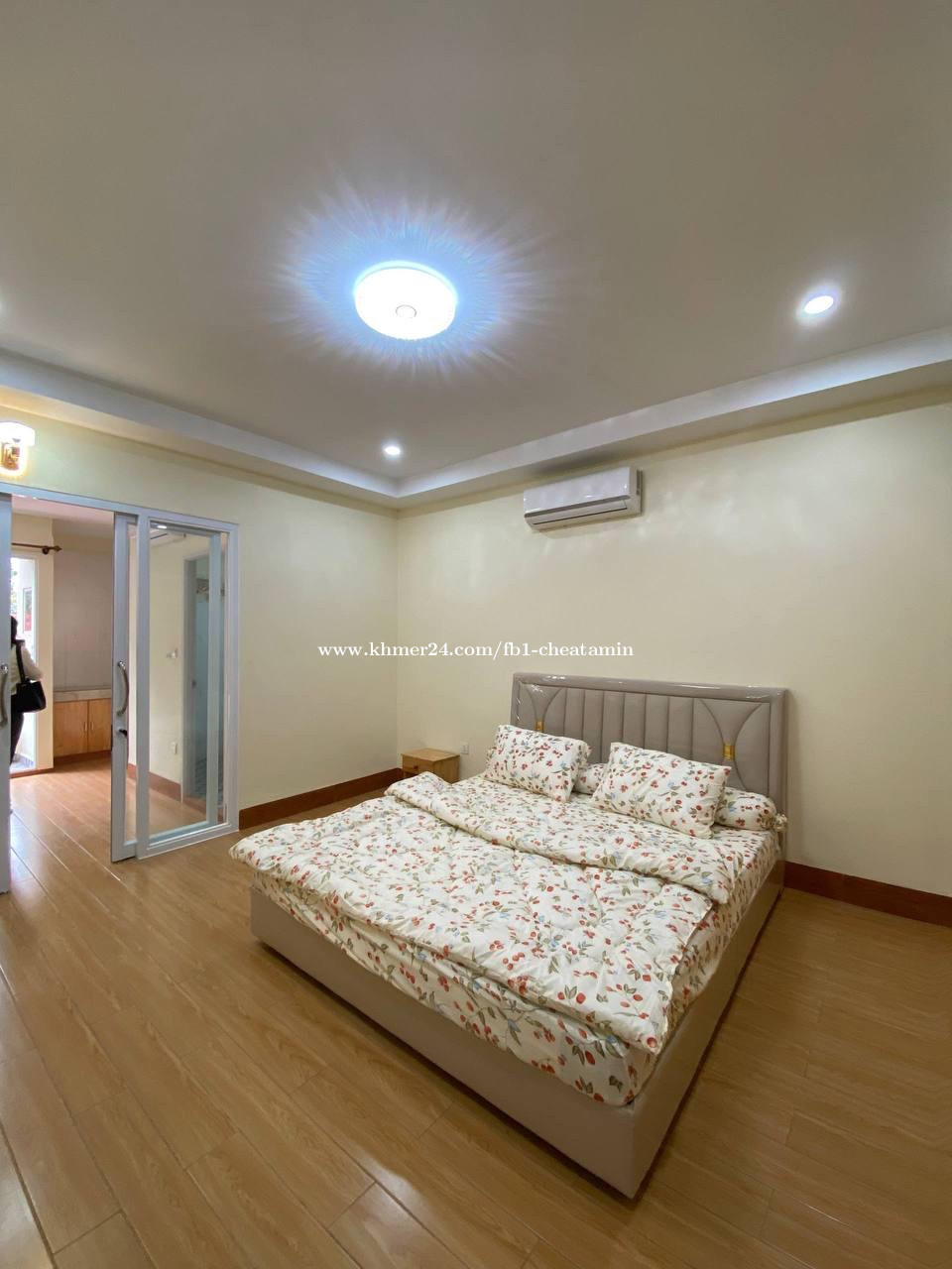 Apartment for rent ផ្សារដីហ៊ុយ