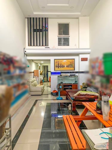 ផ្ទះអាជីវកម្មលក់