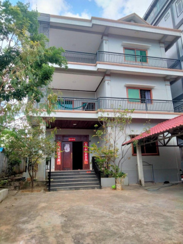 ផ្ទះសម្រាប់ជួល