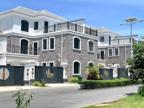 ផ្ទះសម្រាប់ជួល