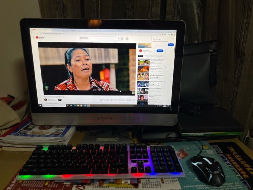 កុំព្យូទ័រ លក់ជាឈុត