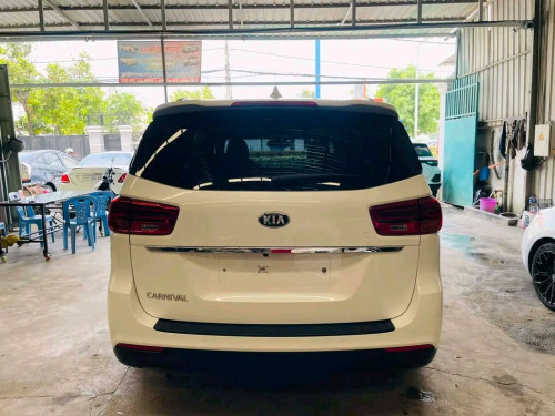 ឡានលក់បន្ទាន់!!!